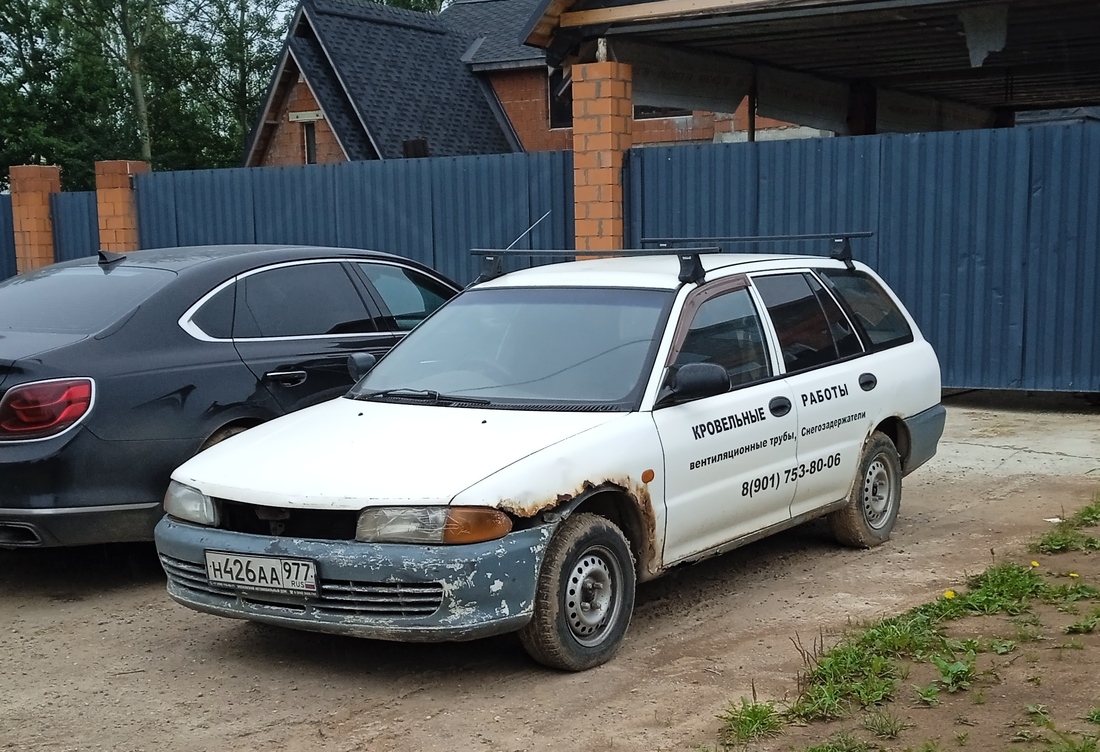 Москва, № Н 426 АА 977 — Mitsubishi Libero '92-02