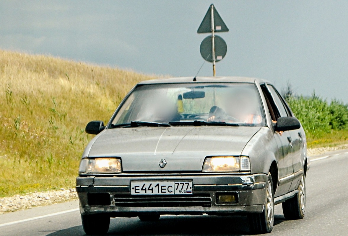 Москва, № Е 441 ЕС 777 — Renault 19 '88-92