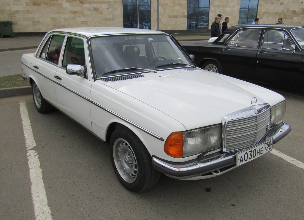 Московская область, № А 030 НЕ 750 — Mercedes-Benz (W123) '76-86; Тверская область — Открытие сезона 2022 Тверского ретро-клуба