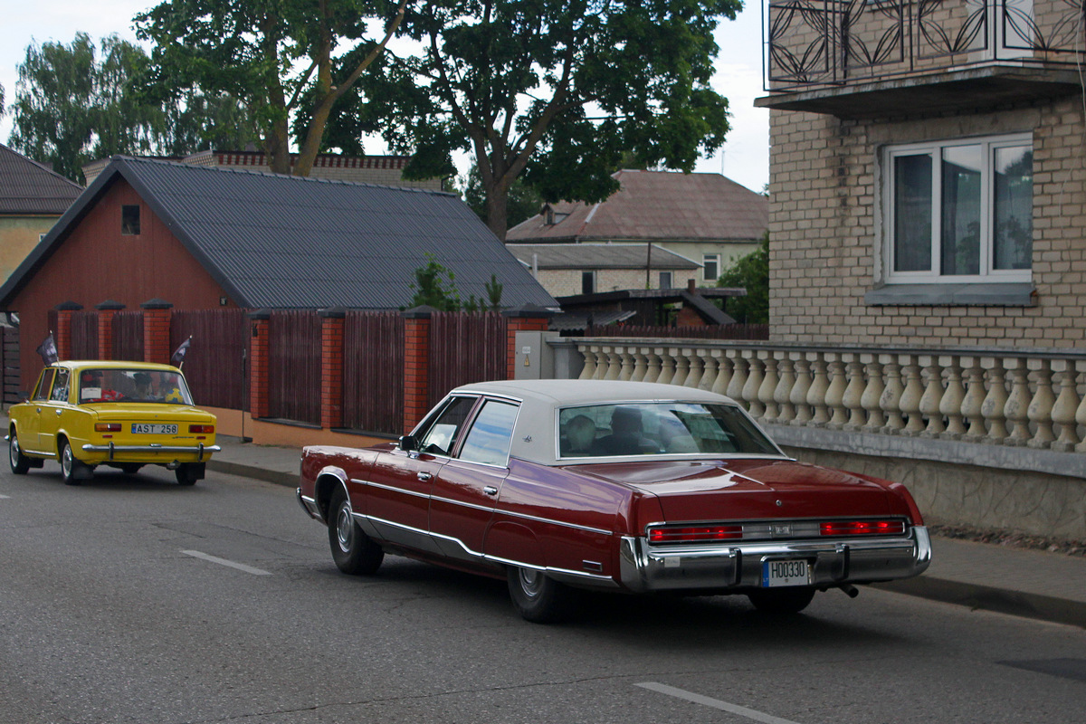 Литва, № H00330 — Chrysler New Yorker (9G) '74-78; Литва — Radviliškio miesto šventė 2023