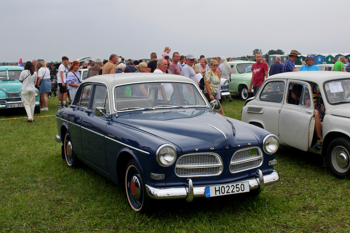 Литва, № H02250 — Volvo Amazon (P120/130/220) '56-70; Литва — Nesenstanti klasika 2023