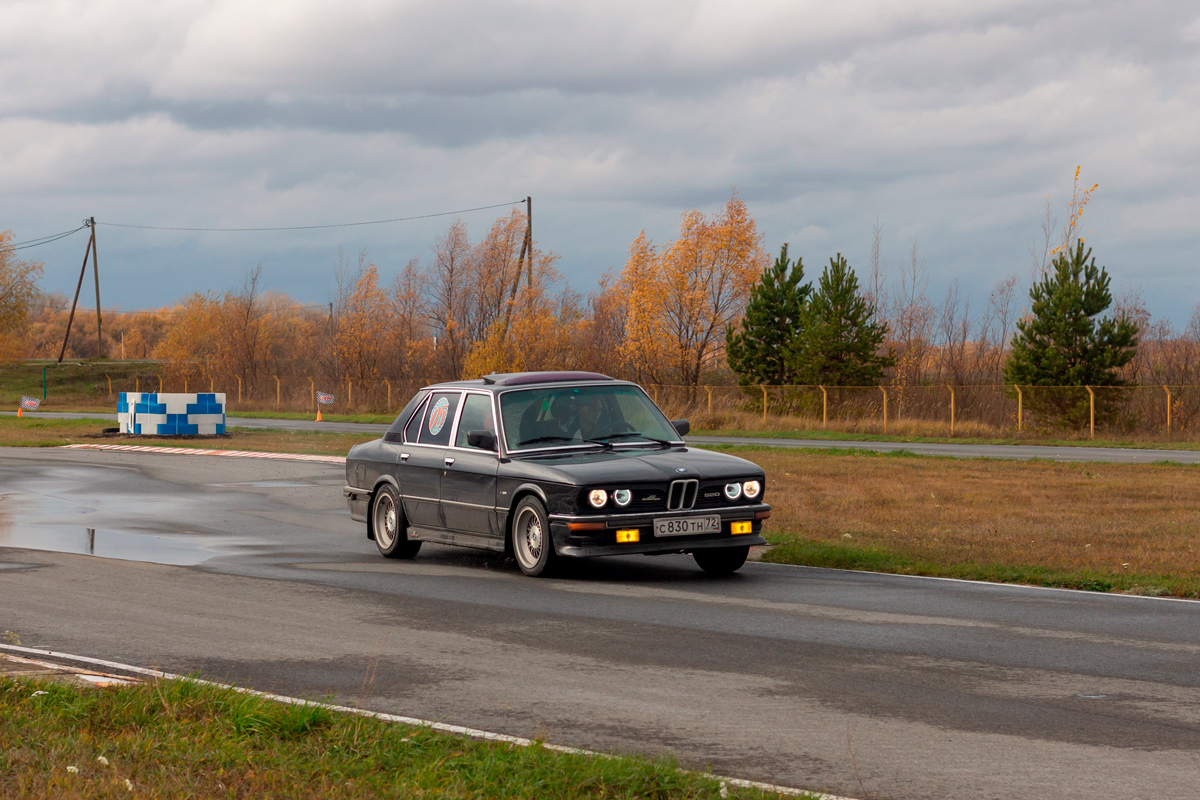 Тюменская область, № С 830 ТН 72 — BMW 5 Series (E12) '72-81