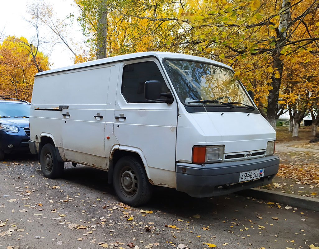 Луганская область, № А 946 СО — Nissan Trade '86-01