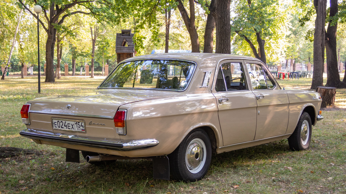 Самарская область, № Е 024 ЕХ 154 — ГАЗ-24 Волга '68-86; Самарская область — Выставка ретро-автомобилей 3 сентября 2022 г.