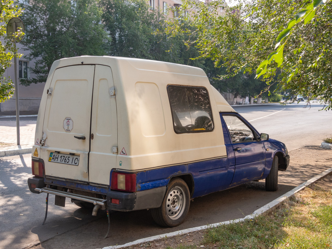 Донецкая область, № AH 1765 IC — Иж-2717 Ода версия '97-05