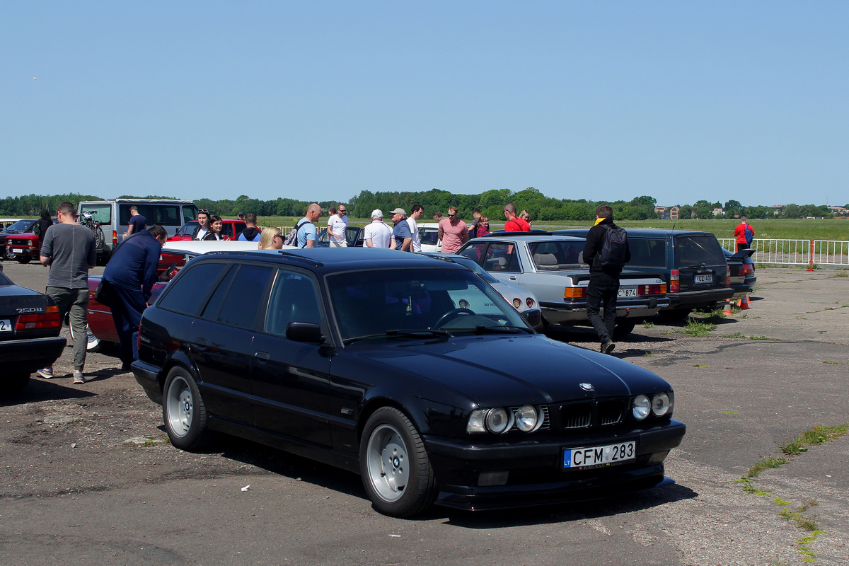 Литва, № CFM 283 — BMW 5 Series (E34) '87-96; Литва — Retro mugė 2023