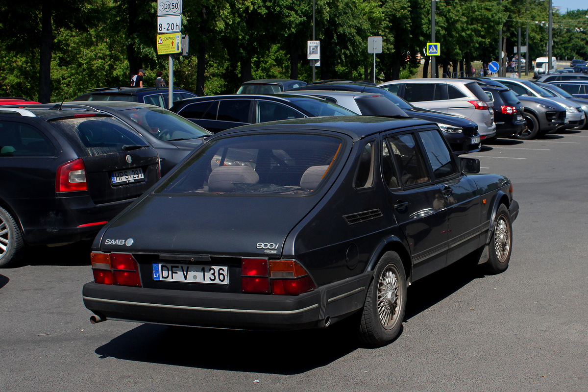 Литва, № DFV 136 — Saab 900 '78-93