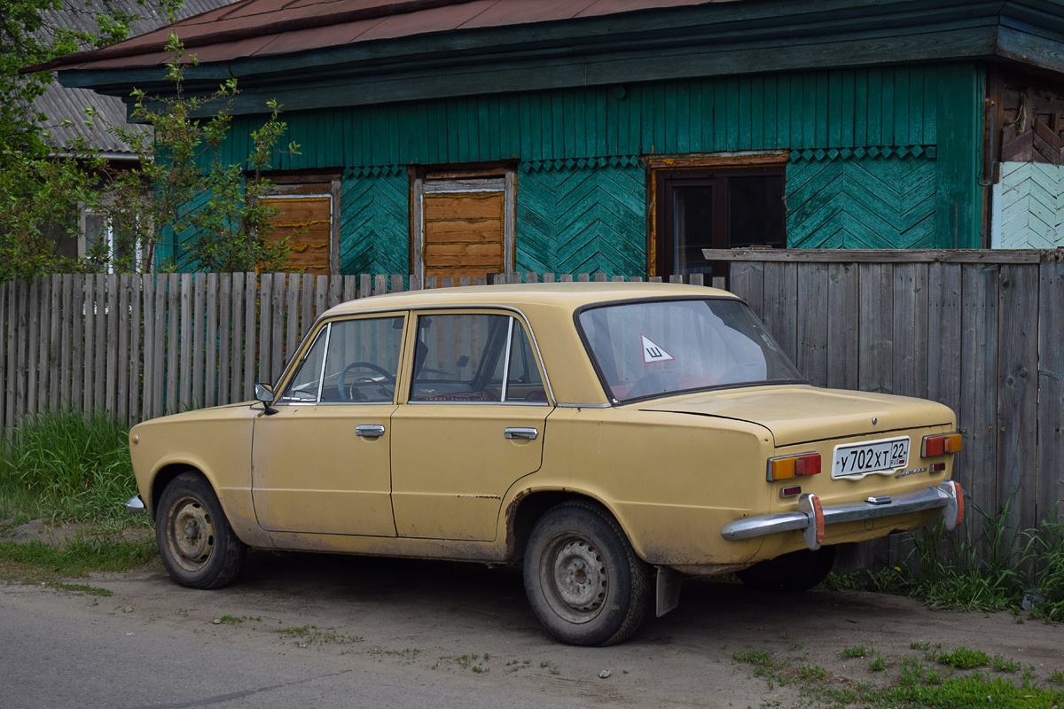 Алтайский край, № У 702 ХТ 22 — ВАЗ-2101 '70-83