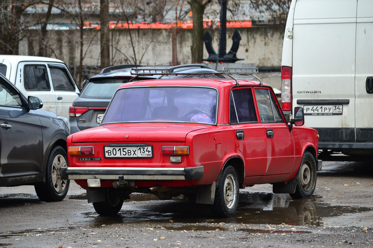 Волгоградская область, № В 015 ВХ 134 — ВАЗ-2101 '70-83