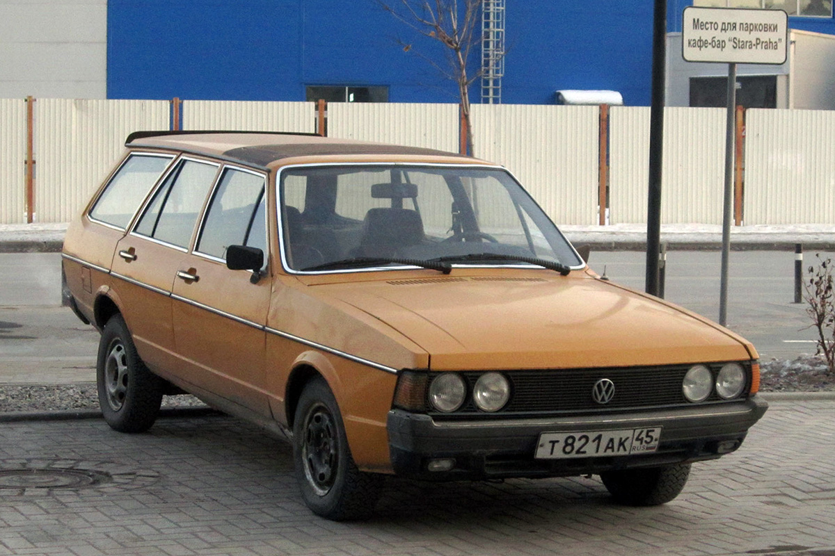 Тюменская область, № Т 821 АК 45 — Volkswagen Passat (B1) '73-80