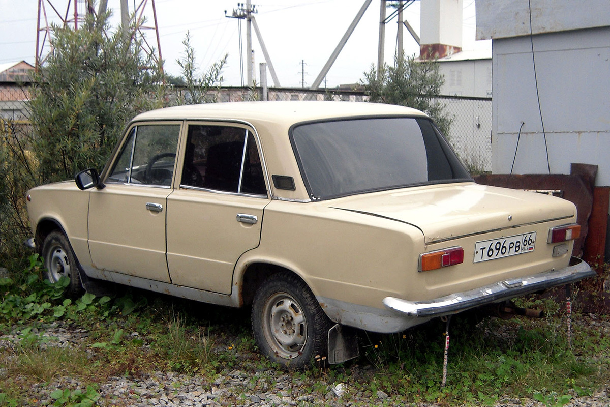 Свердловская область, № Т 696 РВ 66 — ВАЗ-21011 '74-83