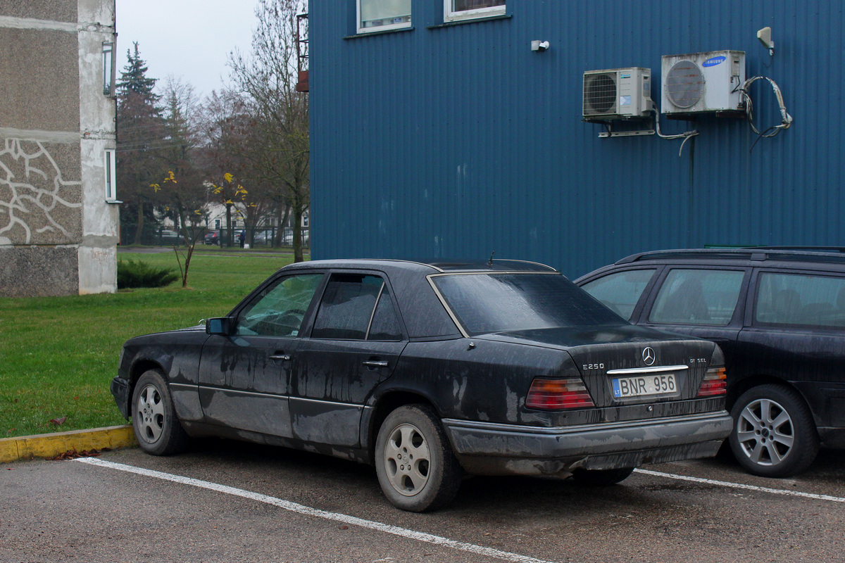 Литва, № BNR 956 — Mercedes-Benz (W124) '84-96