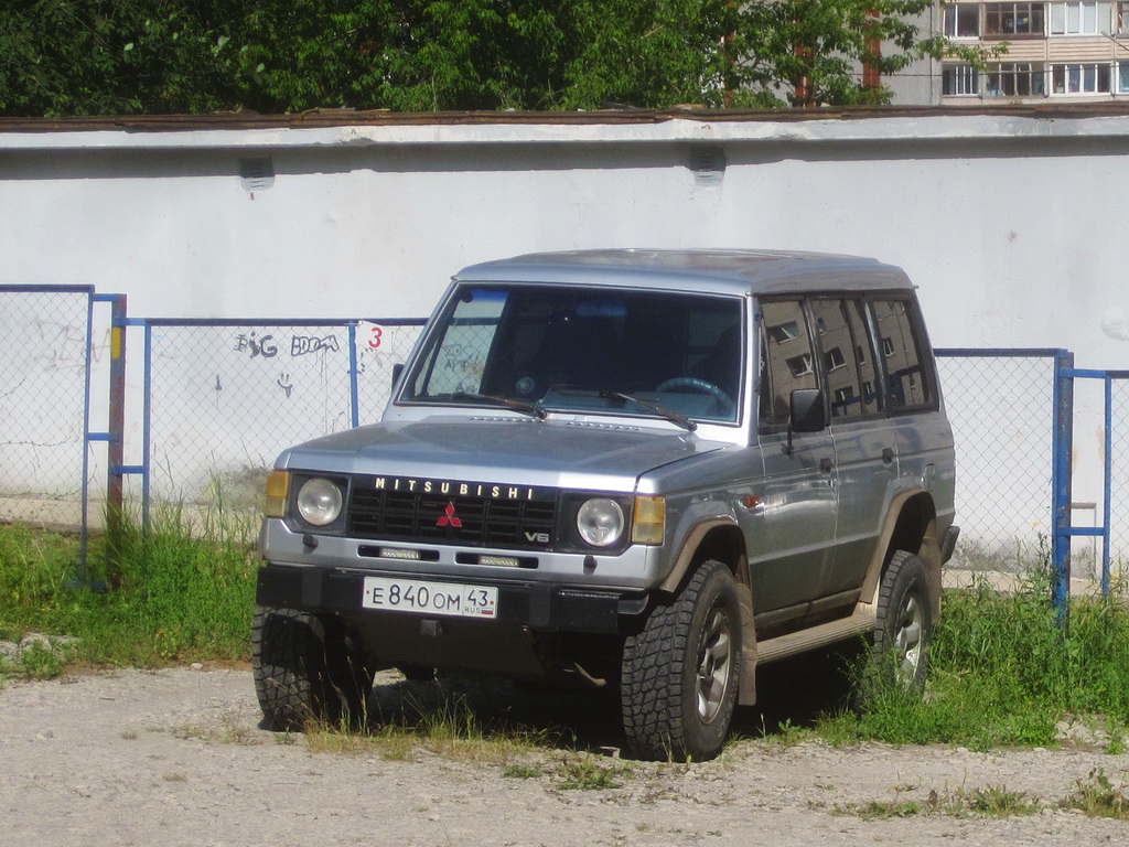 Кировская область, № Е 840 ОМ 43 — Mitsubishi Pajero (1G) '82-91