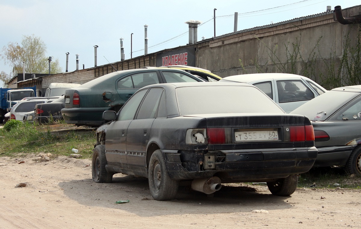 Псковская область, № Т 355 АХ 60 — Audi 100 (C4) '90-94