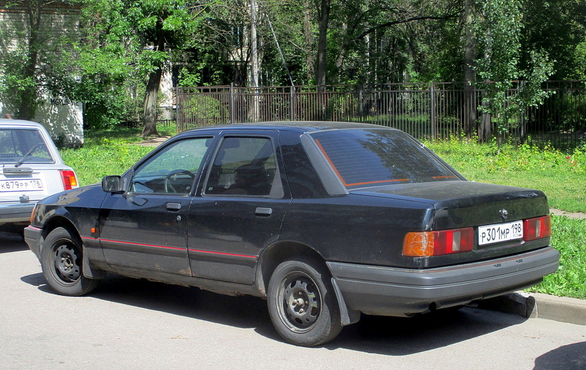 Санкт-Петербург, № Р 301 МР 198 — Ford Sierra MkII '87-93