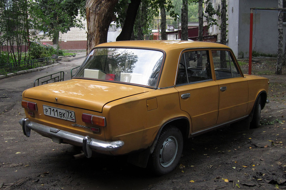 Тюменская область, № Р 711 ВК 72 — ВАЗ-2101 '70-83