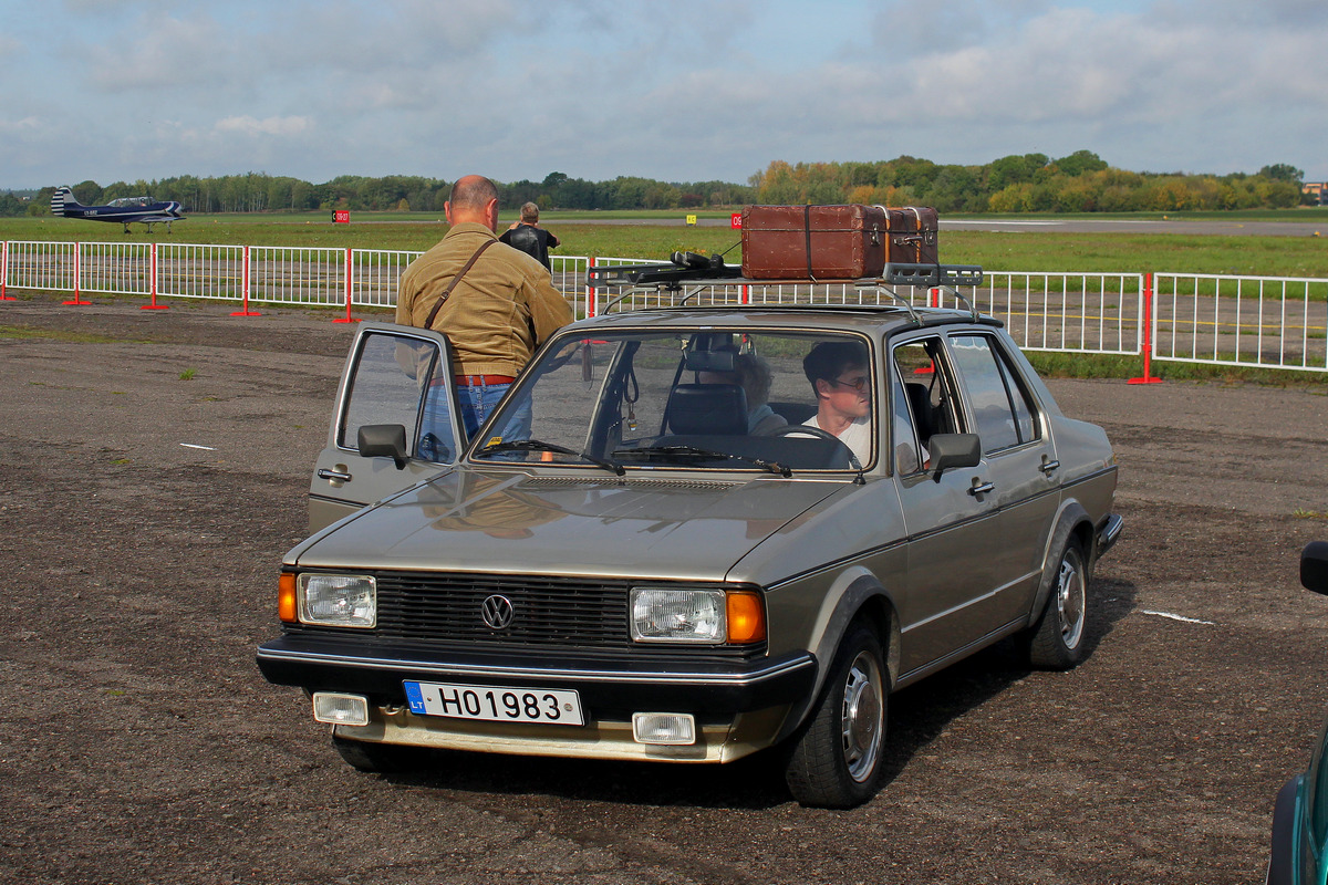 Литва, № H01983 — Volkswagen Jetta Mk1 (Typ 16) '79-84; Литва — Retro mugė 2023 ruduo