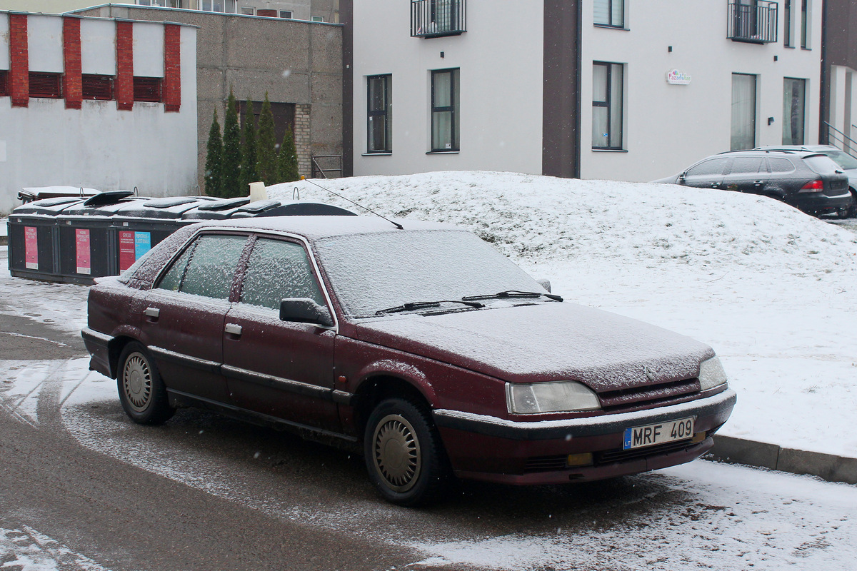 Литва, № MRF 409 — Renault 25 '83-92