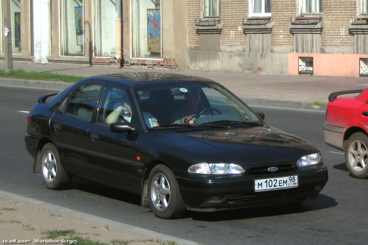 Санкт-Петербург, № М 102 ЕМ 98 — Ford Mondeo (1G) '92-96