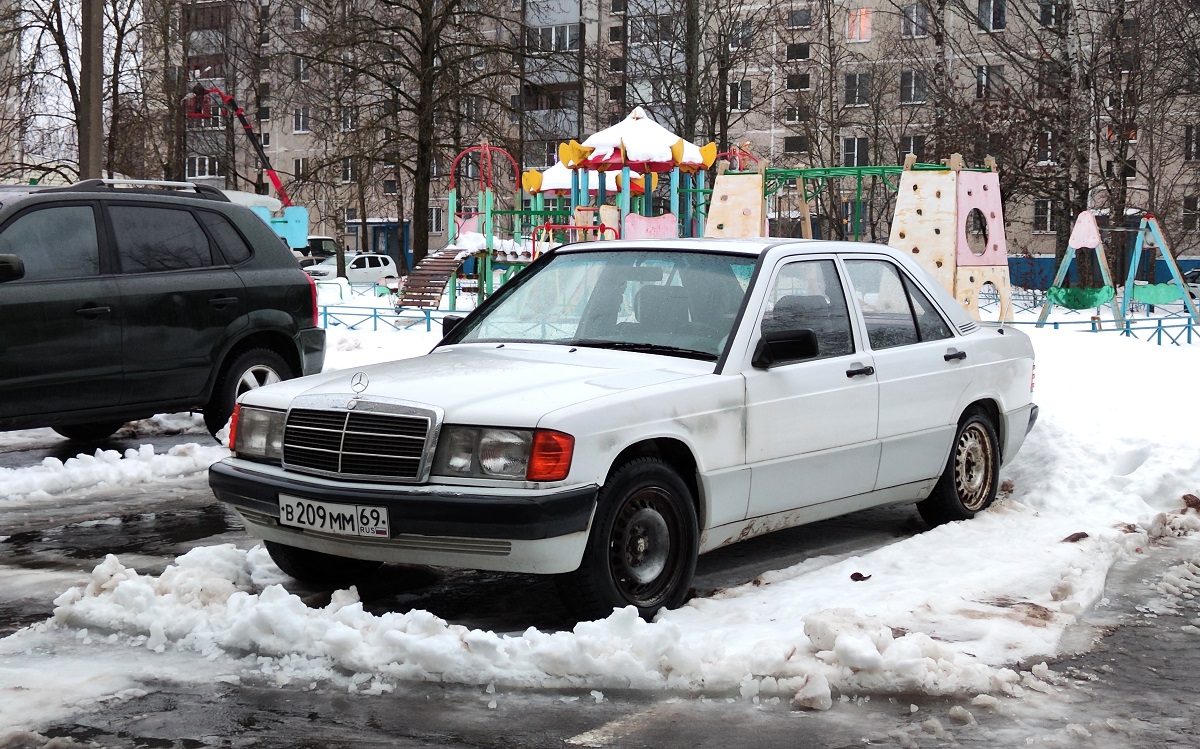 Тверская область, № В 209 ММ 69 — Mercedes-Benz (W201) '82-93