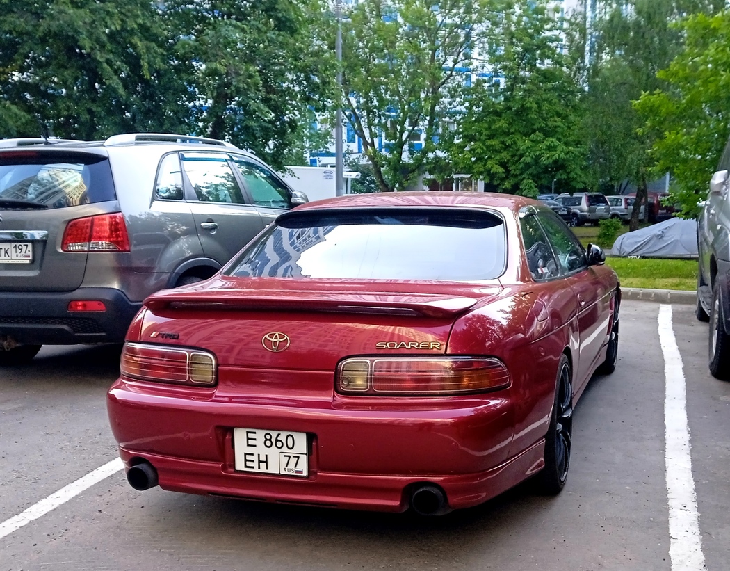 Москва, № Е 860 ЕН 77 — Toyota Soarer (Z30) '91-00