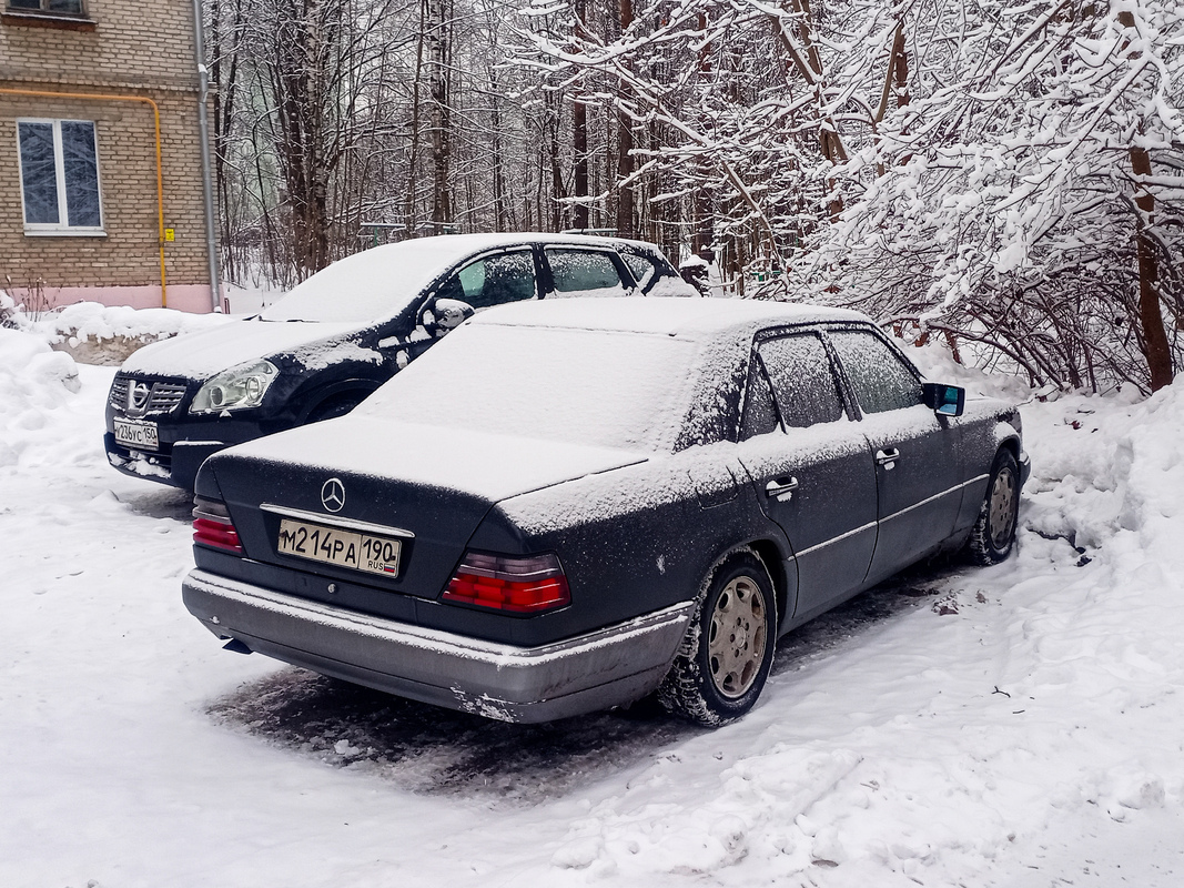Москва, № М 214 РА 190 — Mercedes-Benz (W124) '84-96