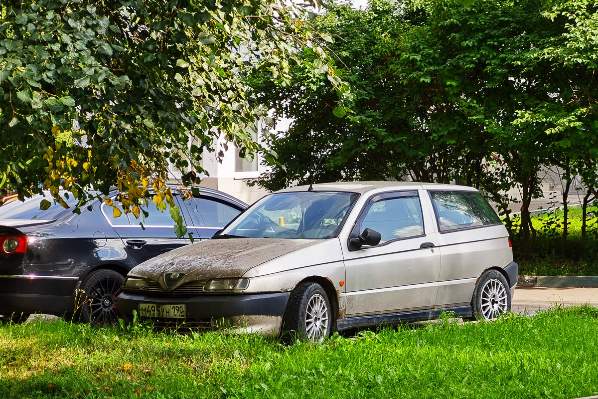 Москва, № М 495 УН 190 — Alfa Romeo 145/146 '94-00