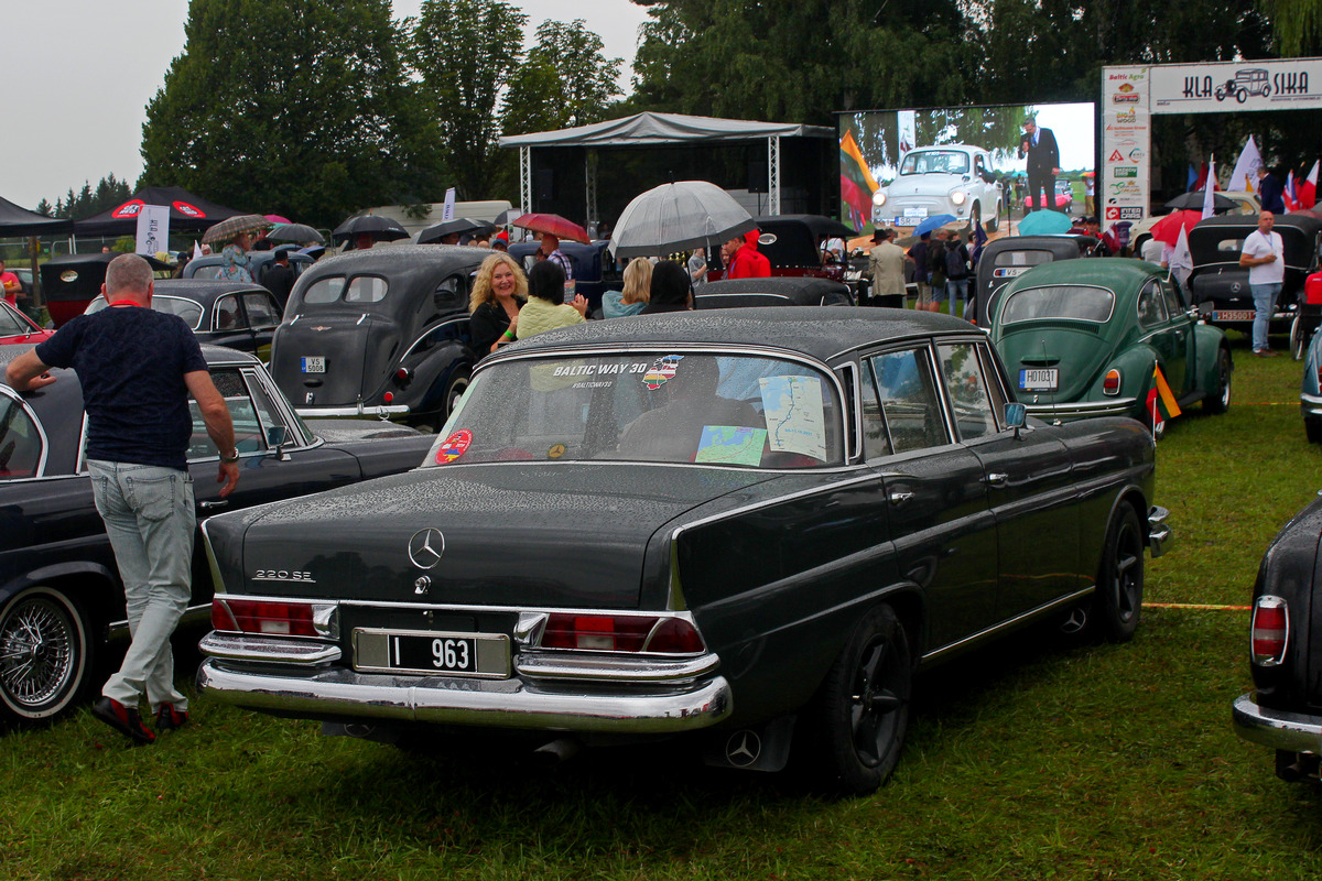 Эстония, № I 963 — Mercedes-Benz (W111/W112) '59-71; Литва — Nesenstanti klasika 2023