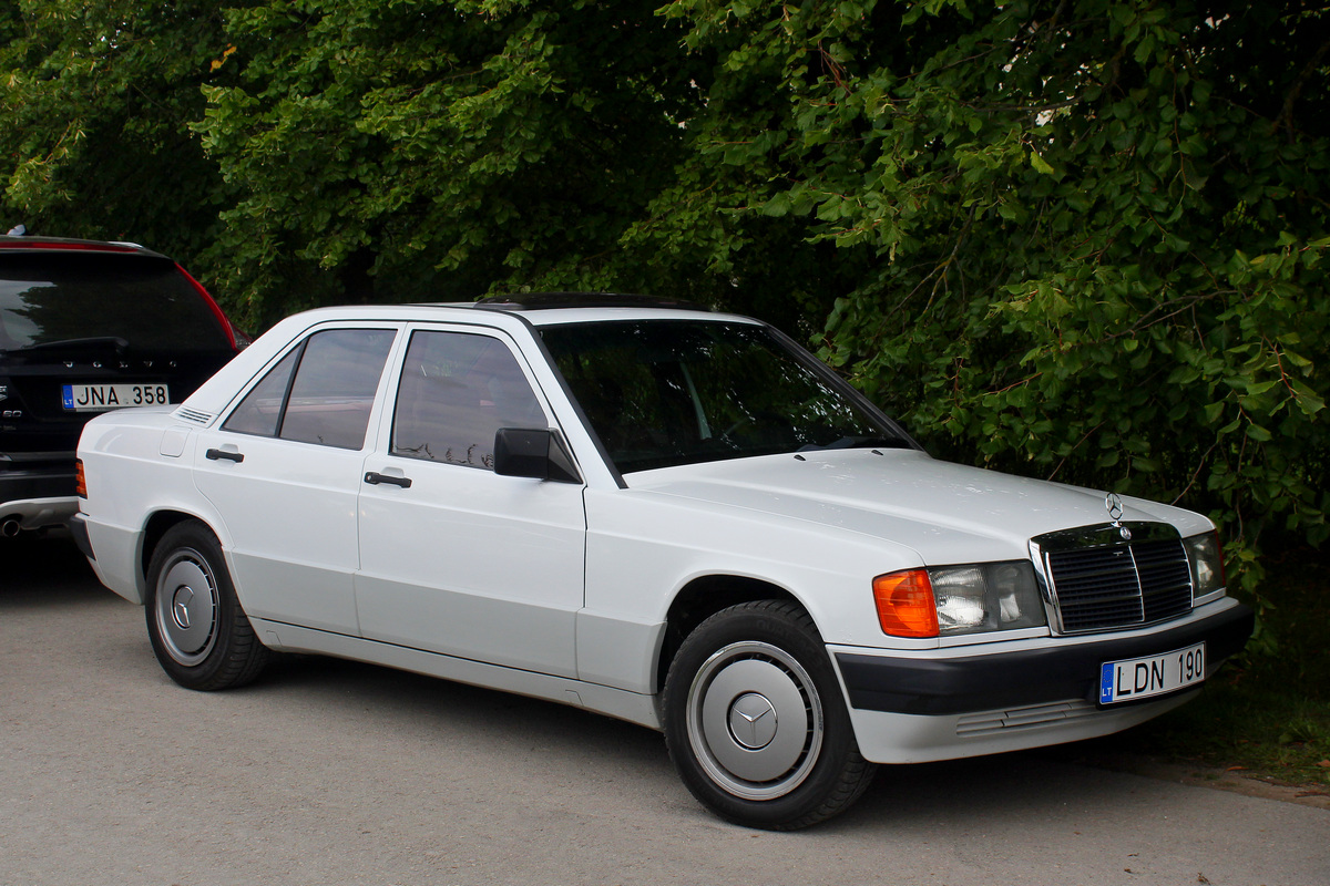 Литва, № LDN 190 — Mercedes-Benz (W201) '82-93; Литва — Nesenstanti klasika 2023