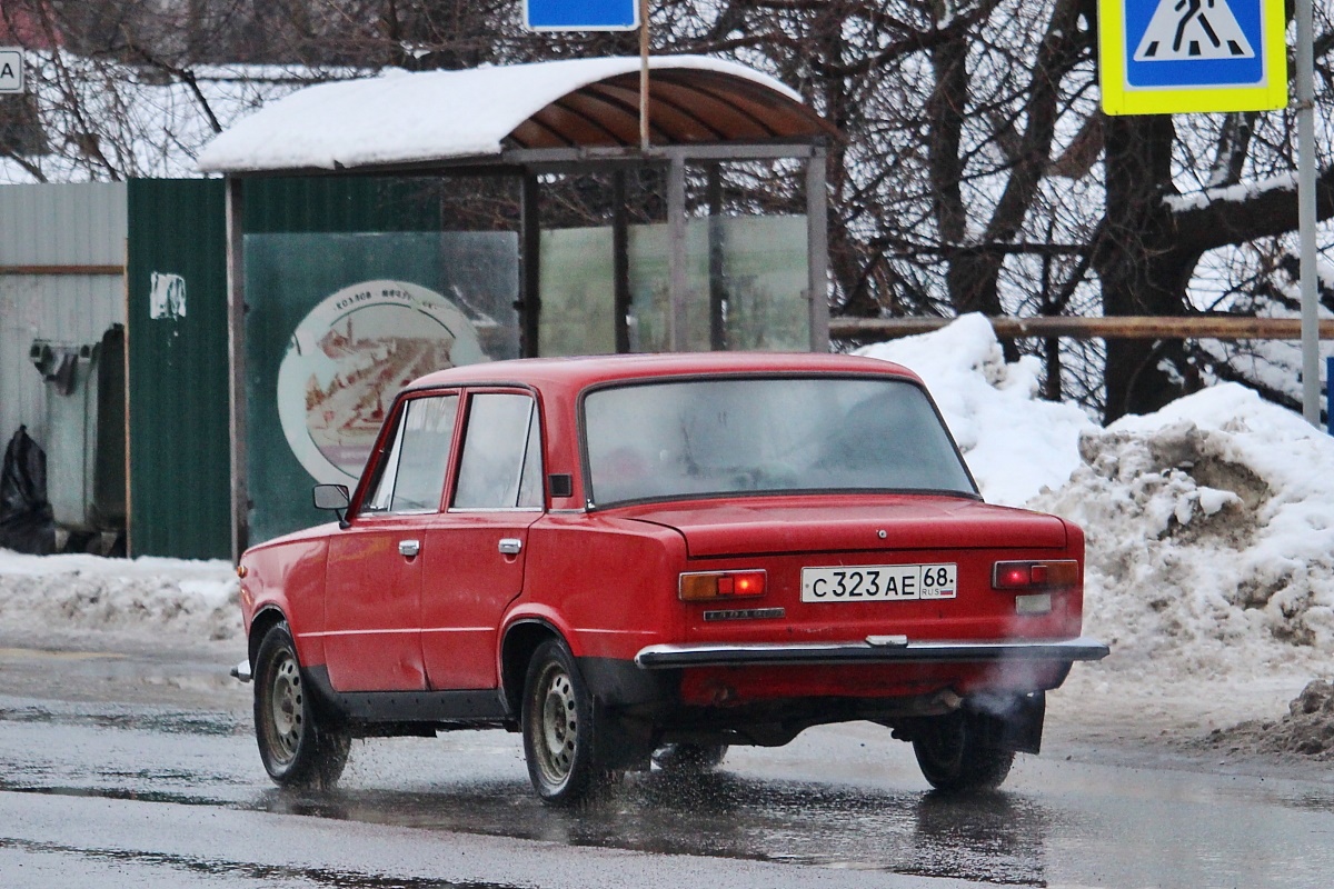 Тамбовская область, № С 323 АЕ 68 — ВАЗ-21013 '77-88