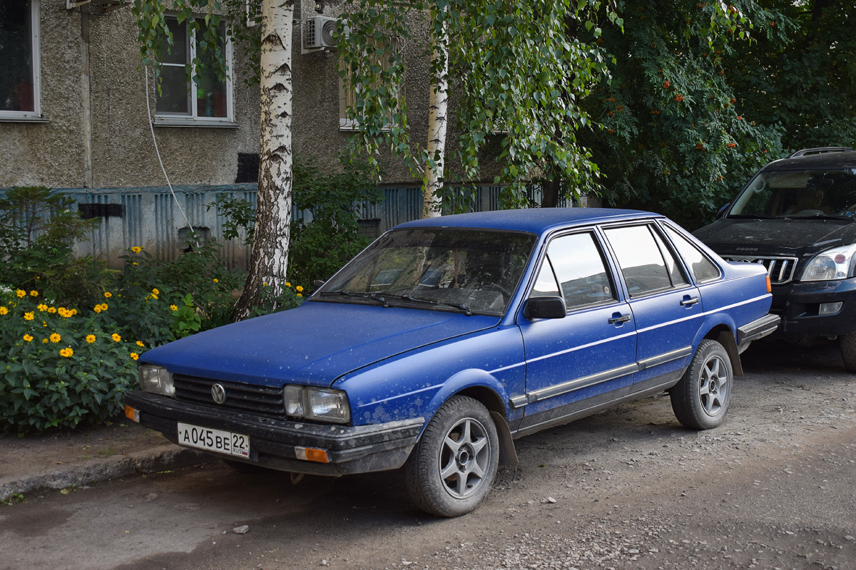 Алтайский край, № А 045 ВЕ 22 — Volkswagen Santana (B2) '81-84