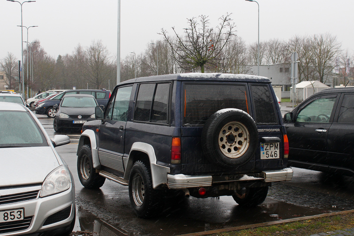 Литва, № ZPM 546 — Isuzu Trooper (1G) '81-91