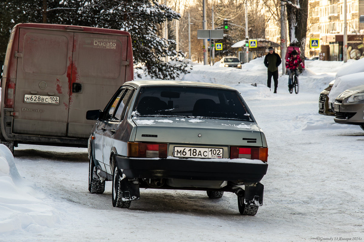 Башкортостан, № М 618 АС 102 — ВАЗ-21099 '90-04