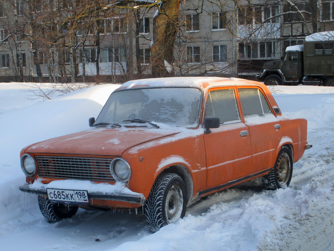 Санкт-Петербург, № С 685 КК 198 — ВАЗ-21013 '77-88