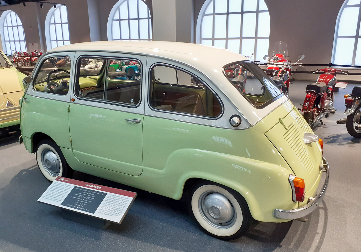 Свердловская область, № (66) Б/Н 0157 — FIAT 600 Multipla '56-69