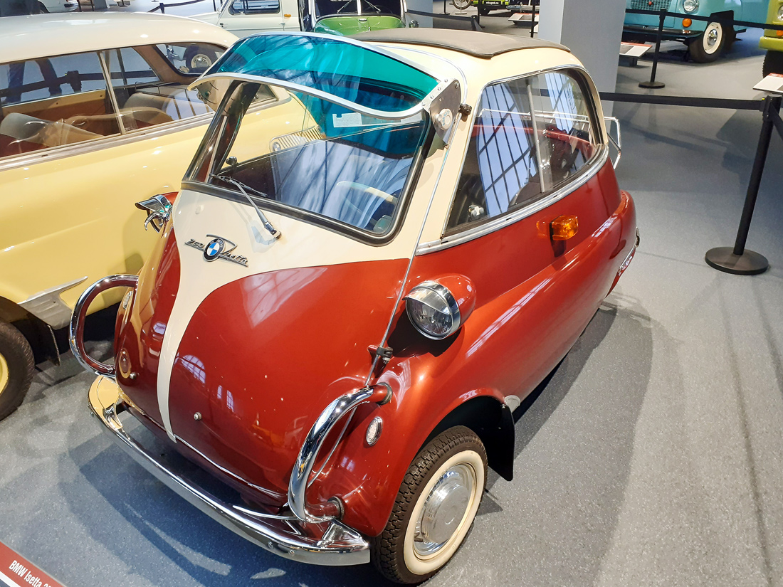 Свердловская область, № (66) Б/Н 0099 — BMW Isetta 250 '55-57