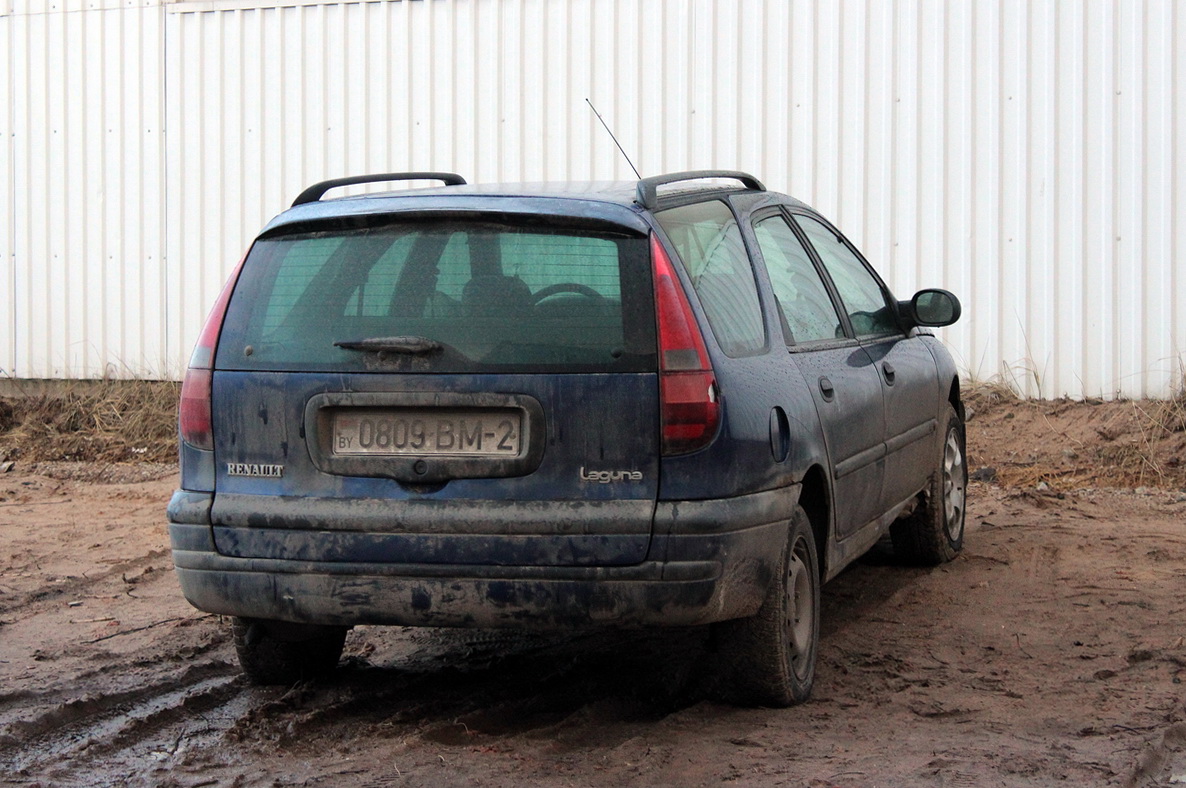 Витебская область, № 0809 ВМ-2 — Renault Laguna (X56) '93-01