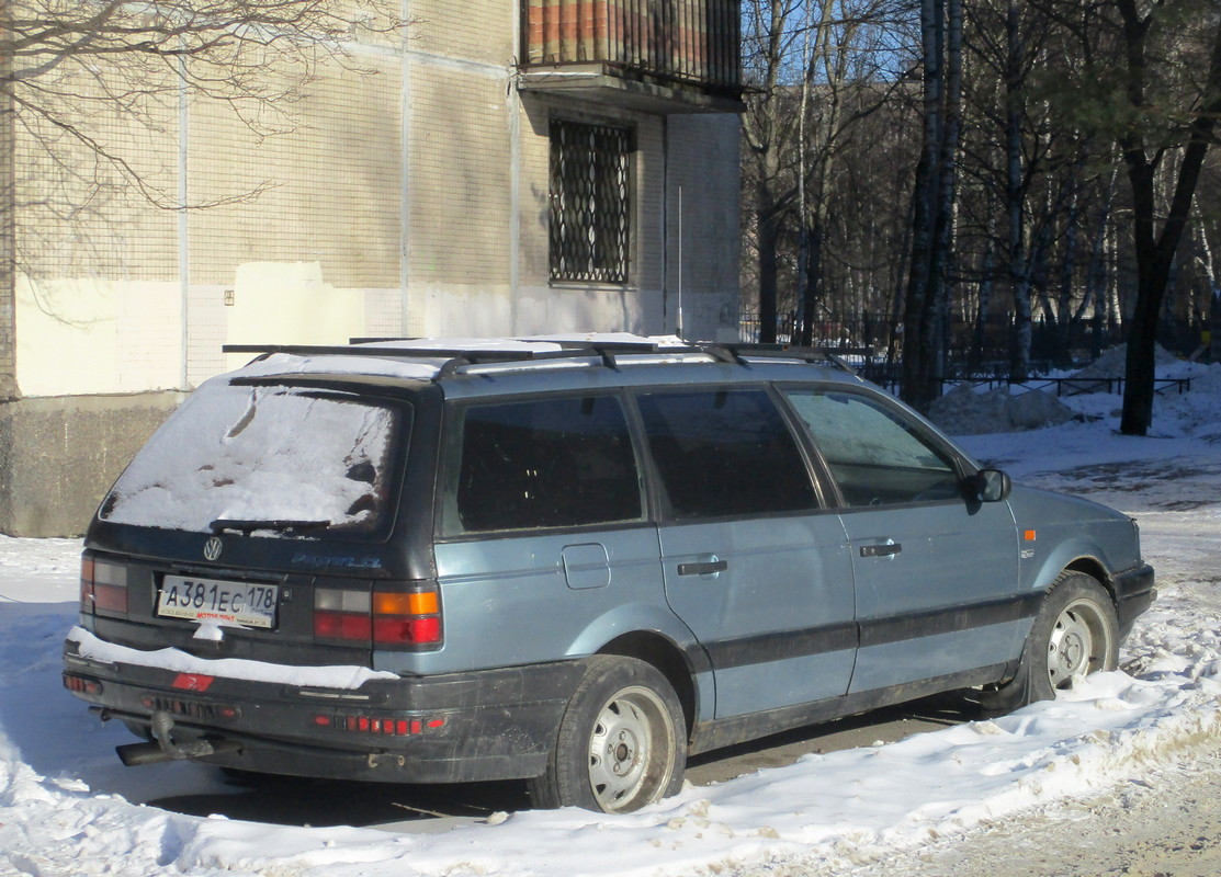 Санкт-Петербург, № А 381 ЕС 178 — Volkswagen Passat (B3) '88-93