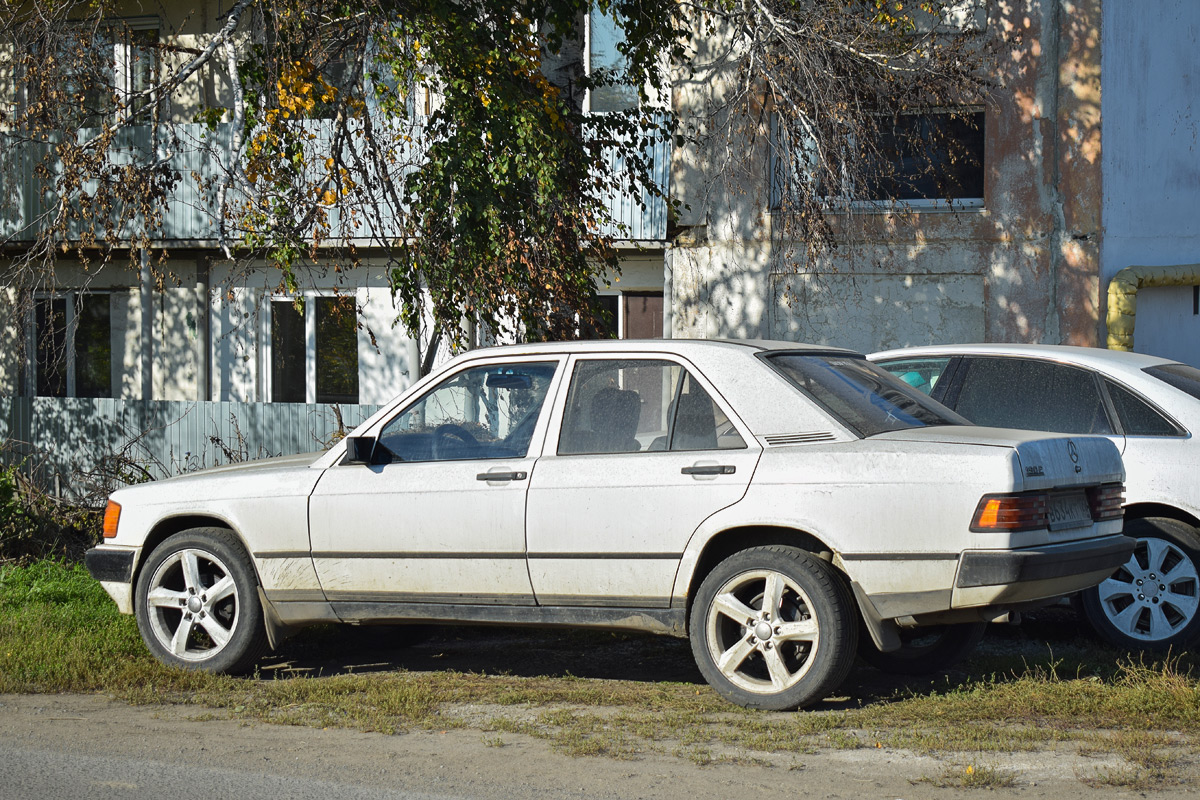 Алтайский край, № В 634 КТ 122 — Mercedes-Benz (W201) '82-93