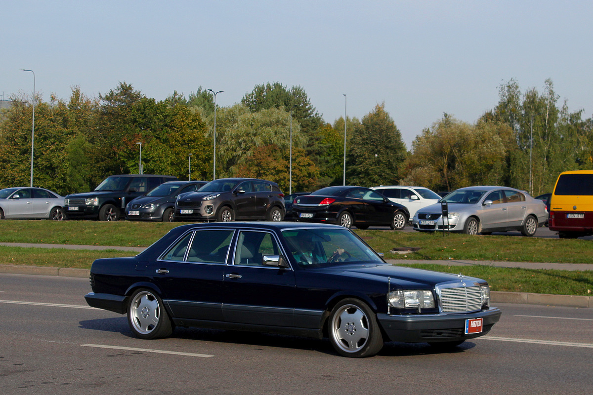 Литва, № H87038 — Mercedes-Benz (W126) '79-91