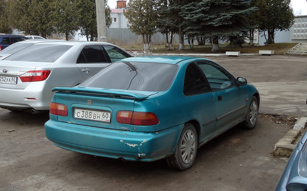 Псковская область, № С 388 ВН 60 — Honda Civic (5G) '91-95
