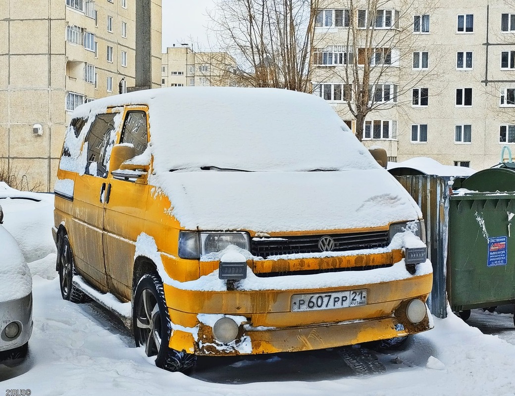 Чувашия, № Р 607 РР 21 — Volkswagen Caravelle (T4) '1990–2003