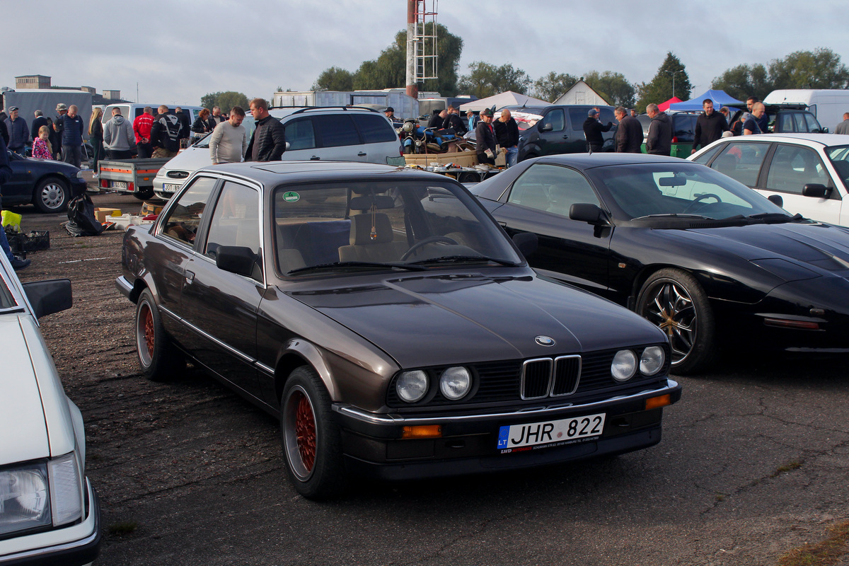 Литва, № JHR 822 — BMW 3 Series (E30) '82-94; Литва — Retro mugė 2023 ruduo