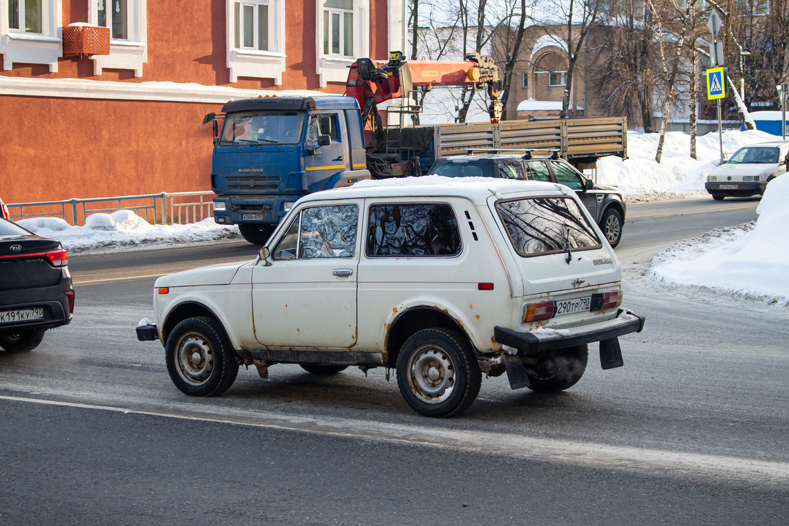 Москва, № О 290 ТР 790 — ВАЗ-2121 '77-94