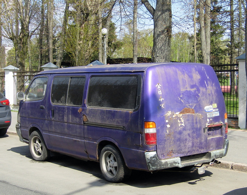 Москва, № О 967 УТ 197 — Toyota Hiace (H100) '89-04