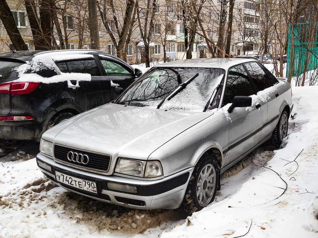 Москва, № У 742 ТЕ 790 — Audi 80 (B4) '91-96