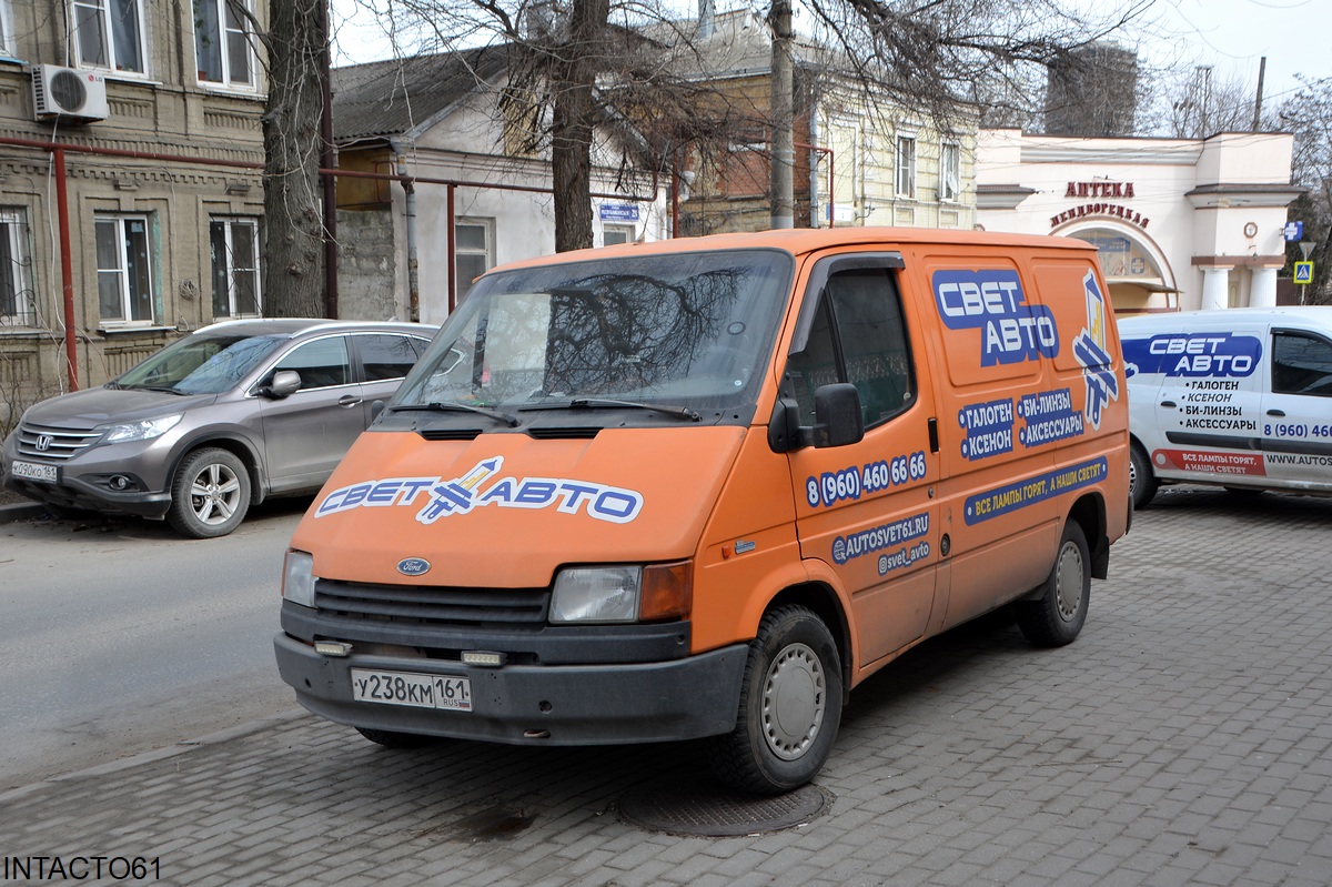 Ростовская область, № У 238 КМ 161 — Ford Transit (3G) '86-94
