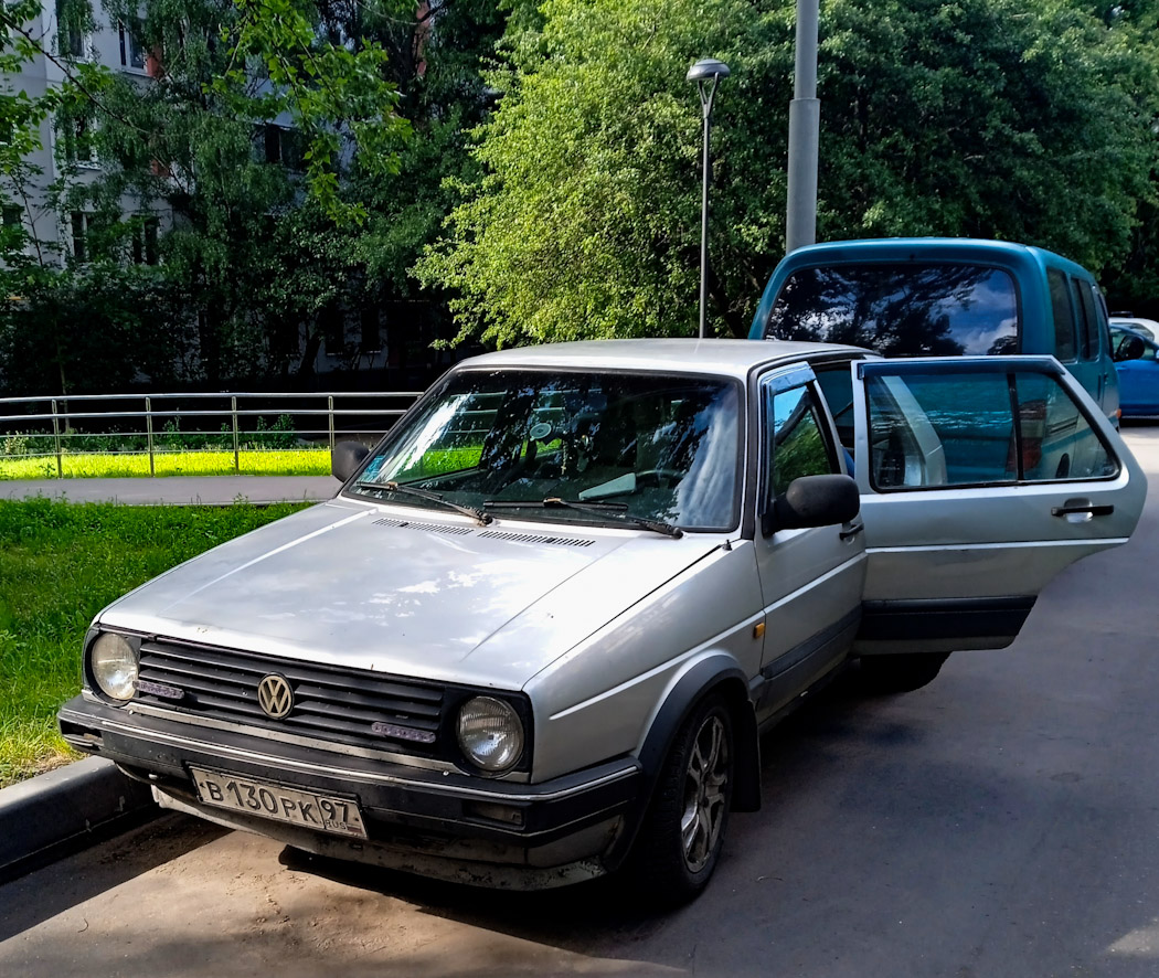 Москва, № В 130 РК 97 — Volkswagen Golf (Typ 19) '83-92