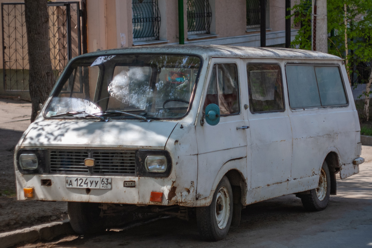 Самарская область, № А 124 УУ 63 — РАФ-2203 Латвия '76-87