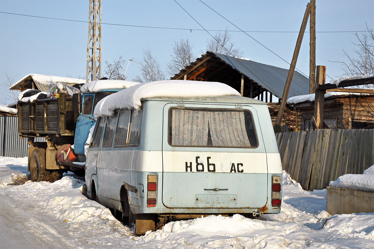 Саха (Якутия), № Н 862 АС 14 — РАФ-22038-02 Латвия '94-97